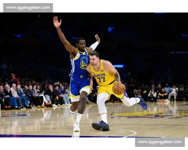 小胜 10 分藏玄机!勇士 3 大变局:巴特勒模式切换,库明加涨球亮眼 小胜 10 分藏玄机!勇士 3 大变局:巴特勒模式切换,库明加涨球亮眼