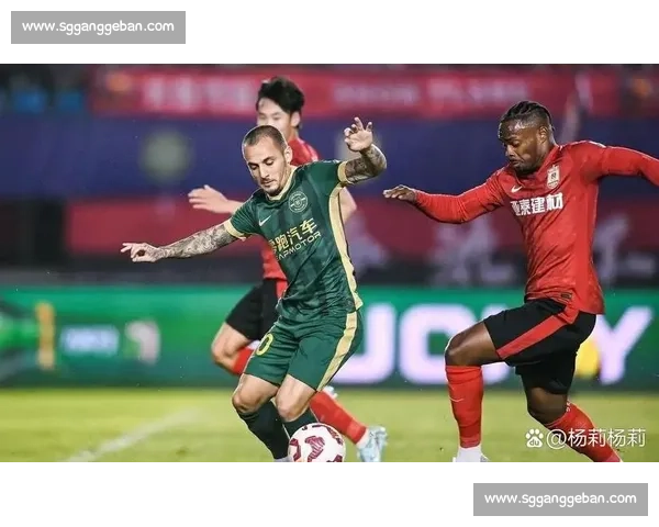 建业vs亚泰焦点对决中超格局之战谁能笑到最后悬念丛生引爆赛场 建业vs亚泰焦点对决中超格局之战谁能笑到最后悬念丛生引爆赛场