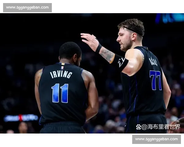 洛瑞与欧文对决解析：谁能在关键时刻挺身而出，带领球队走得更远