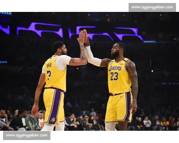 湖人强势迎战字母领衔雄鹿巅峰对决再掀NBA激情风暴